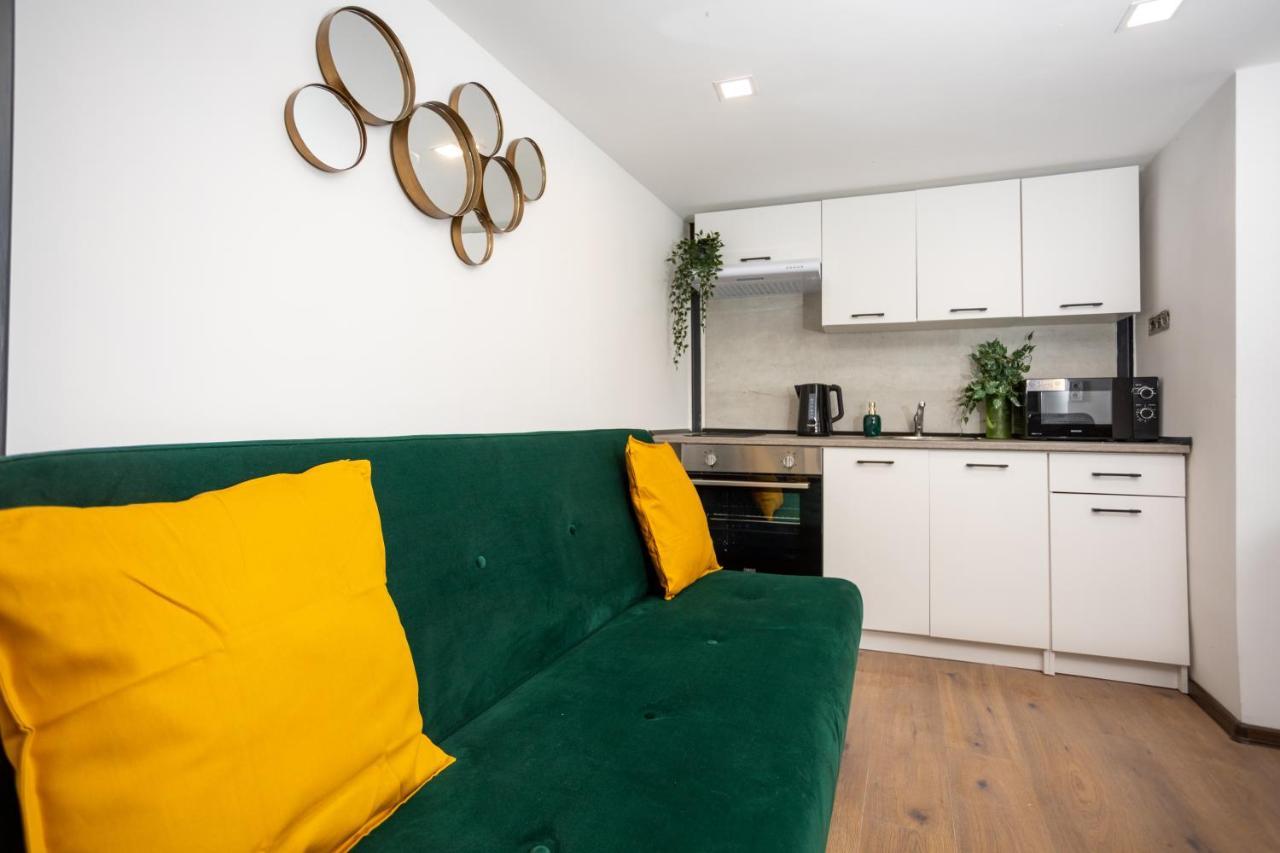 Green Goblin Apartment With Free Private Parking Budapest Exterior foto